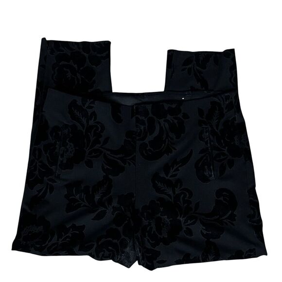 Chico's Juliet Ankle Pants Size XL 3 Velvet Flocked Floral Black Whimsygoth Goth - Picture 1 of 8